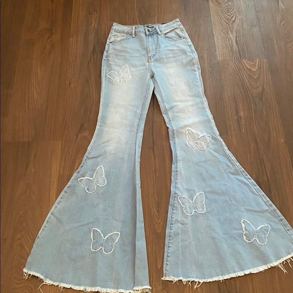 Fashion Nova Women's Bell Bottom Jeans